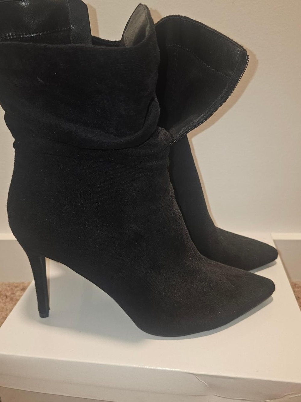 Women's Black Suede Pointed-Toe Stiletto Ankle Boots